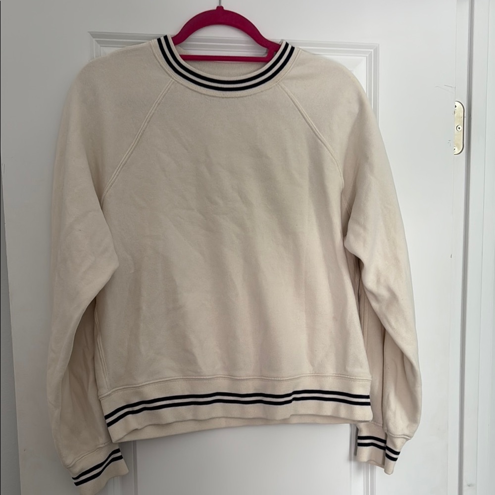 Abercrombie & Fitch Soft AF Cream Sweatshirt